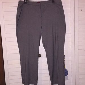 Gray mini houndstooth fabric straight leg pants